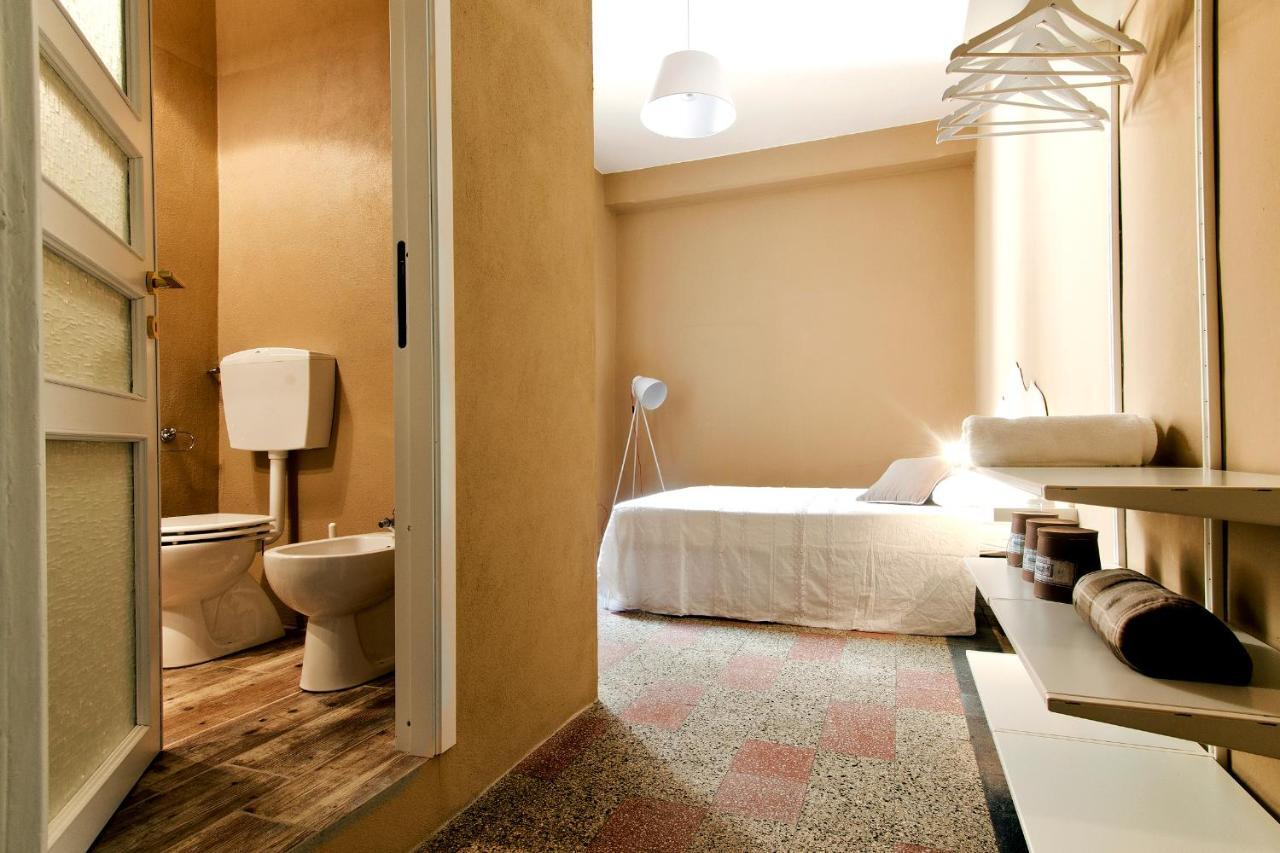 Blulassu City Center Rooms Кальярі Екстер'єр фото